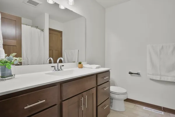 $476,900 | 15 Bluestem, Mount Horeb, WI 53572