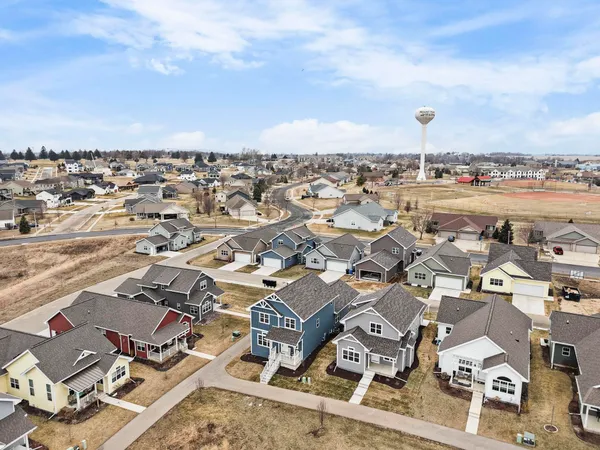 $476,900 | 15 Bluestem, Mount Horeb, WI 53572