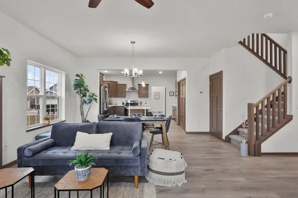 $466,900 | 15 Bluestem, Mount Horeb, WI 53572