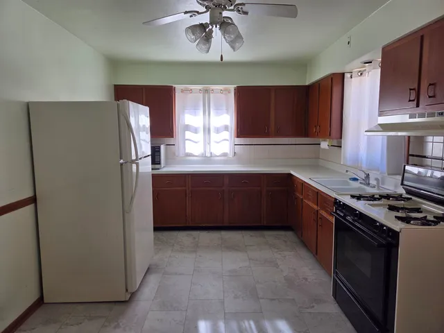 $1,600 | 2311 26th Street, Rockford, IL 61108