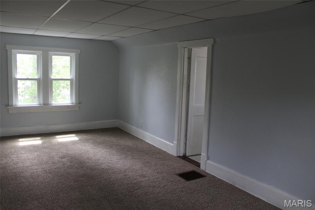 1915 Clawson Street Alton, IL 62002 - Photo 16 of 33