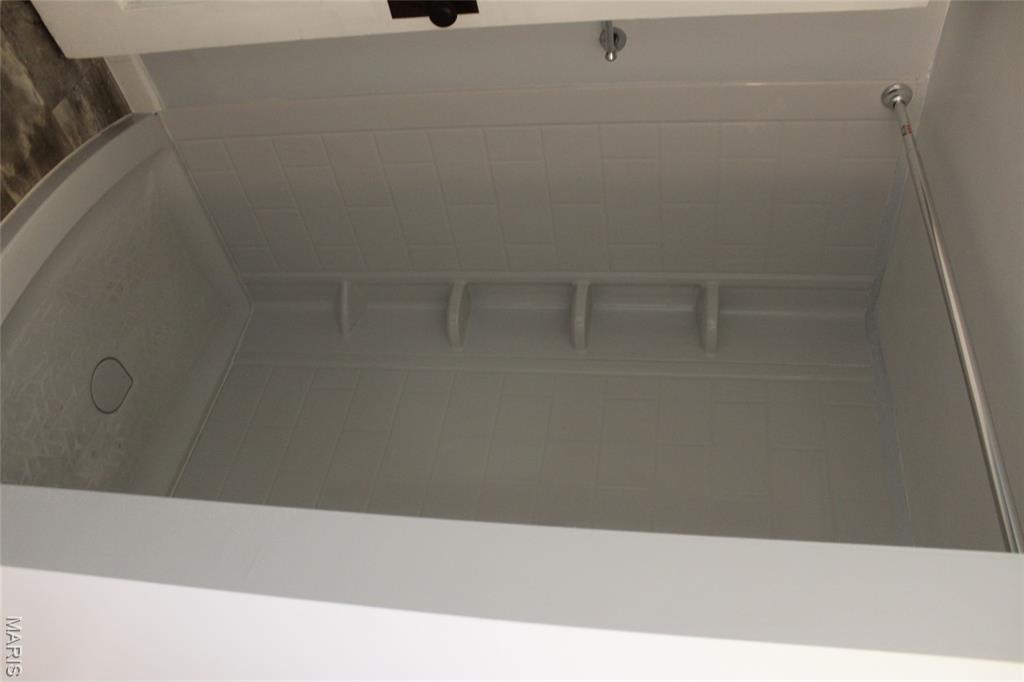 1915 Clawson Street Alton, IL 62002 - Photo 20 of 33