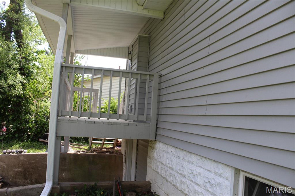 1915 Clawson Street Alton, IL 62002 - Photo 30 of 33