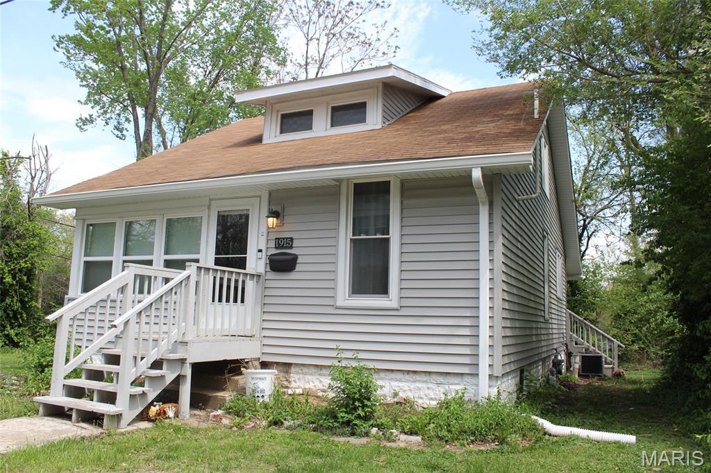 1915 Clawson Street Alton, IL 62002 - Photo 33 of 33