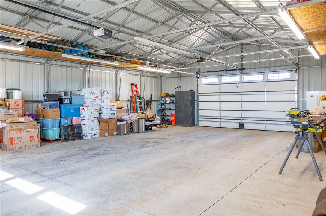 11330 Ali-Chuk Road Yucca, AZ 86438 - Photo 49 of 66 Garage
