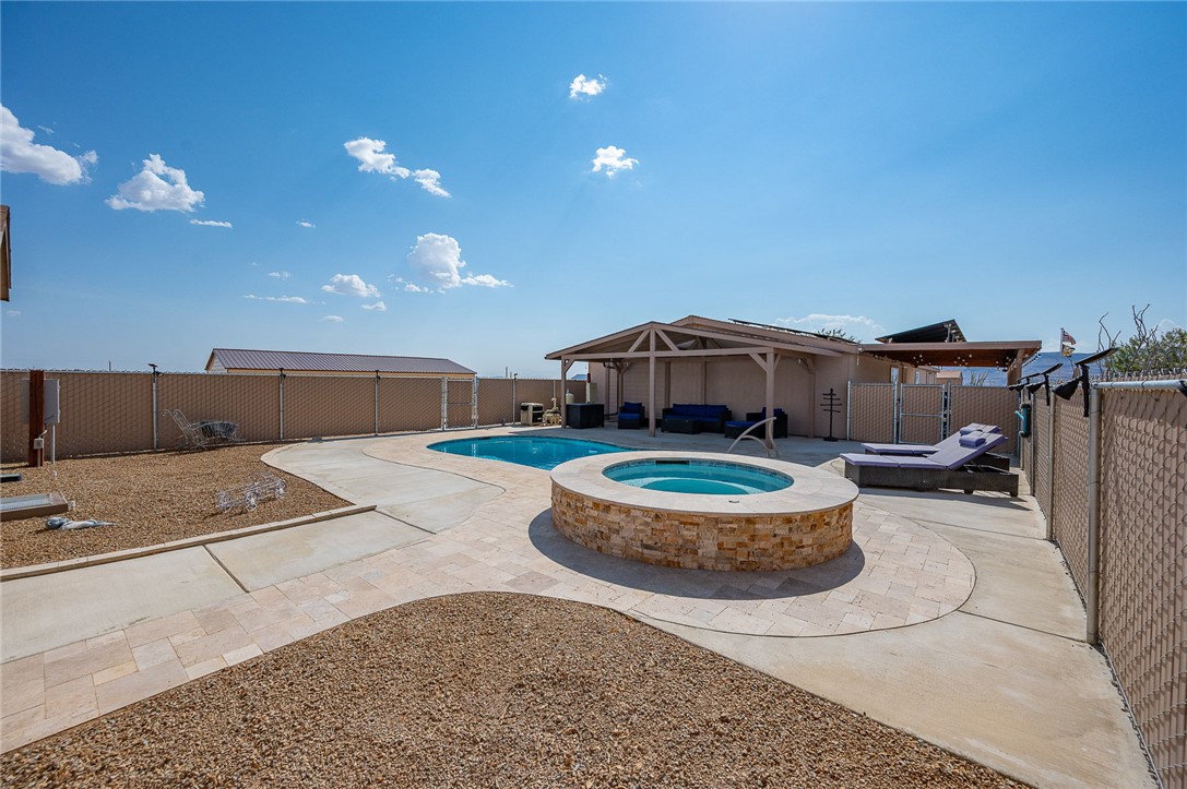 11330 Ali-Chuk Road Yucca, AZ 86438 - Photo 5 of 66 Pool