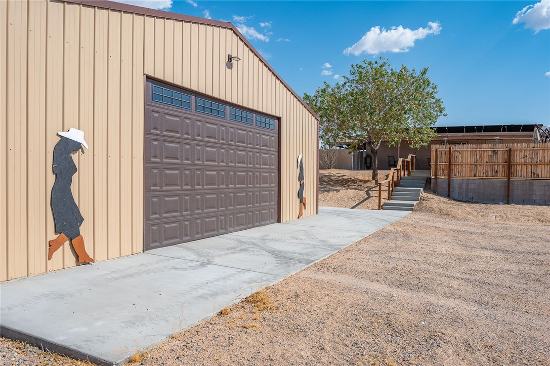 11330 Ali-Chuk Road Yucca, AZ 86438 - Photo 52 of 66 Garage