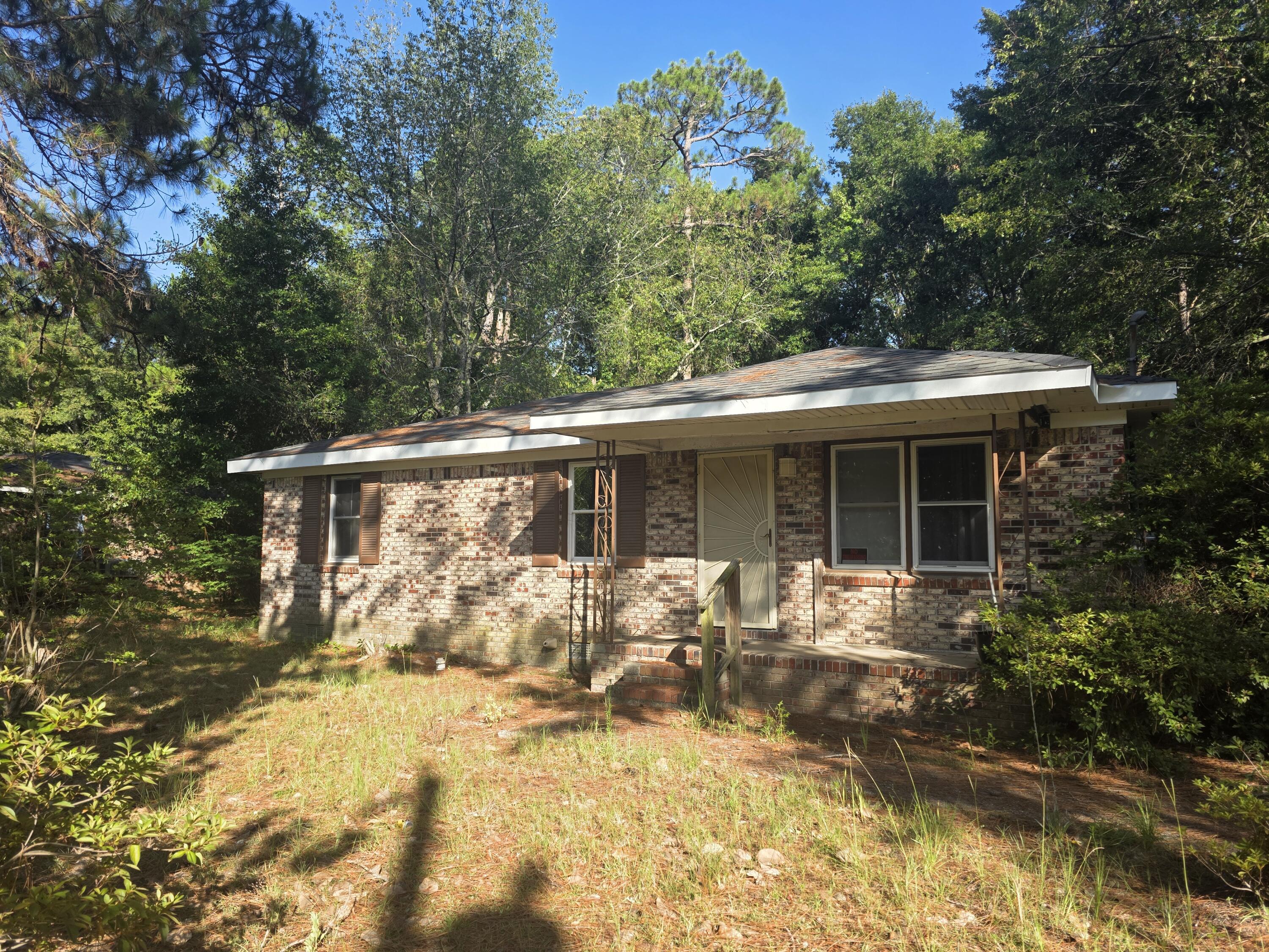 346 Seminole Road Sumter, SC 29150 - Photo 3 of 10 20260720_175914