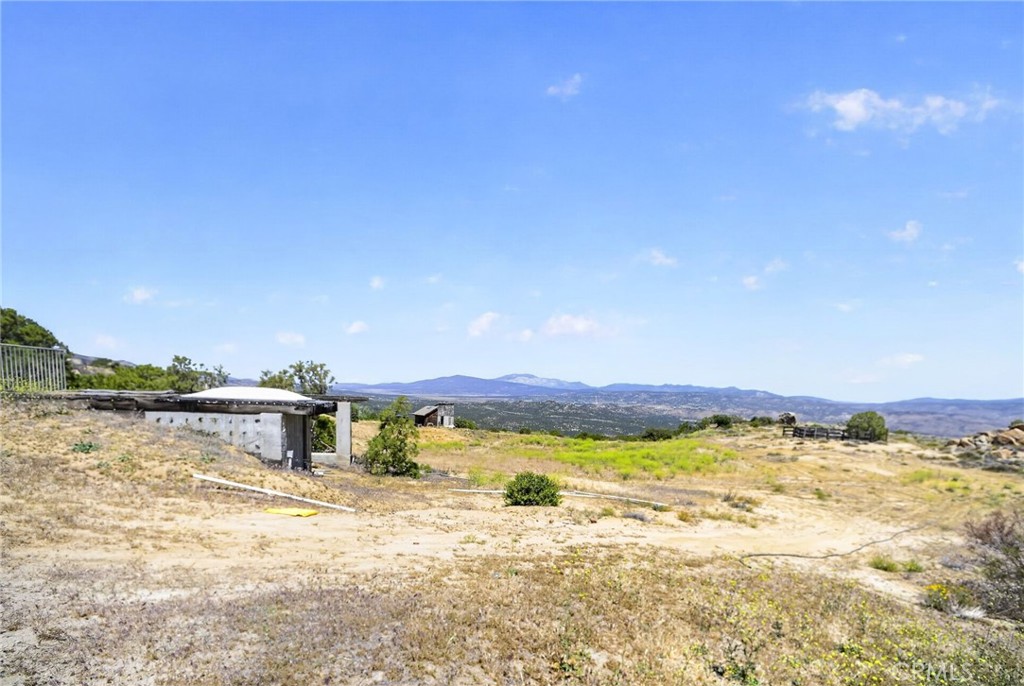 60455 Rim Rock Road Anza, CA 92539 - Photo 4 of 16