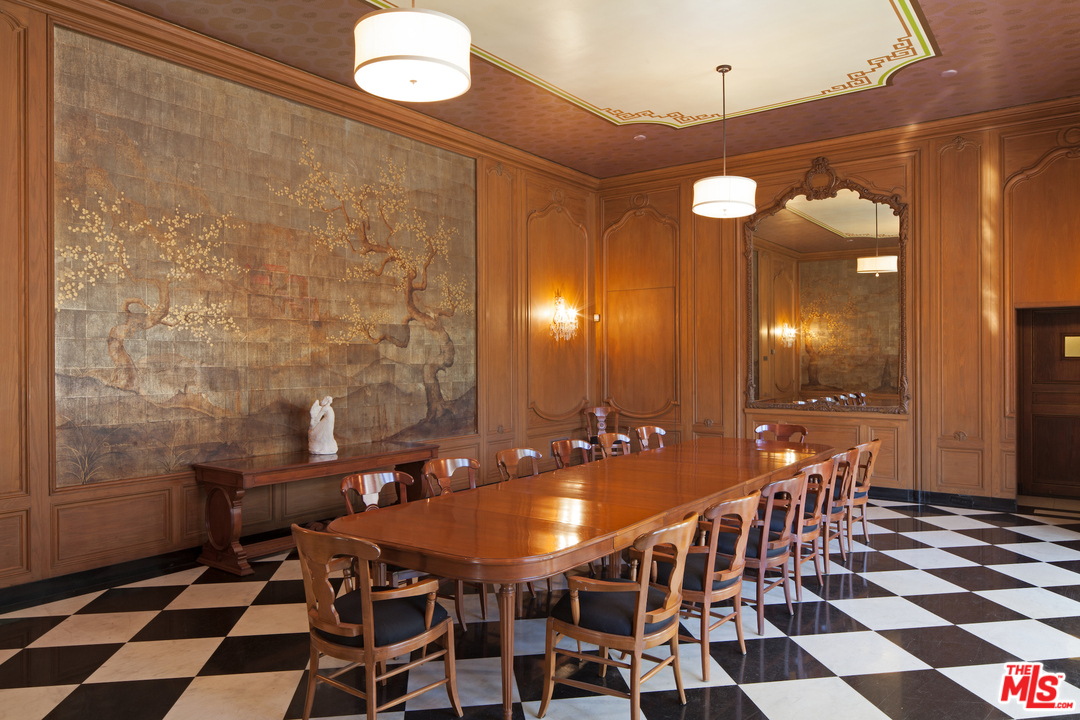 430 Madeline Drive Pasadena, CA 91105 - Photo 12 of 28