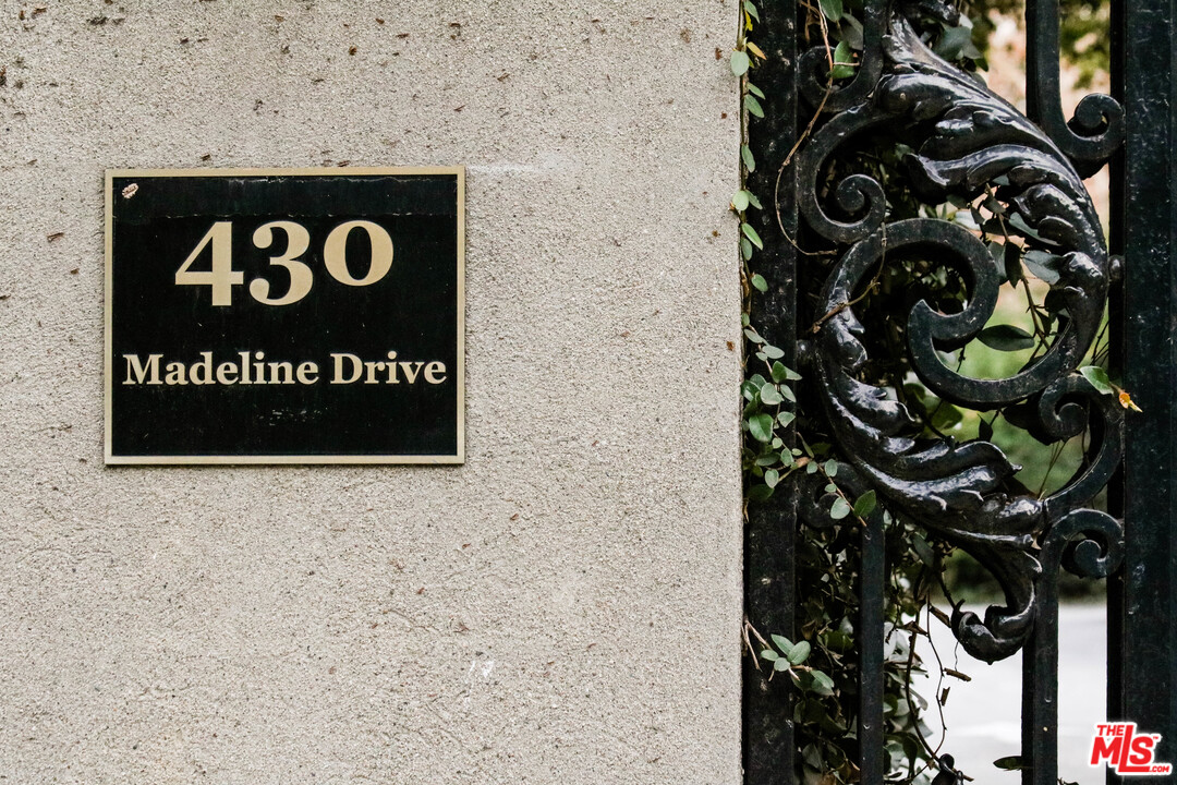 430 Madeline Drive Pasadena, CA 91105 - Photo 27 of 28