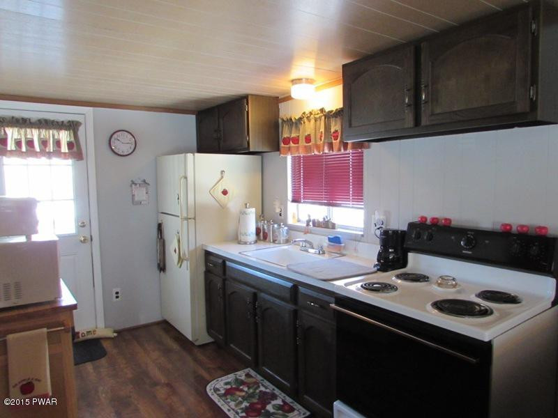 147 Roundhill Road Dingmans Ferry, PA 18328 - Photo 12 of 18