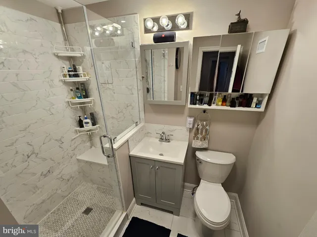 $2,950 | 404 West Wayne Avenue, Wayne, PA 19087