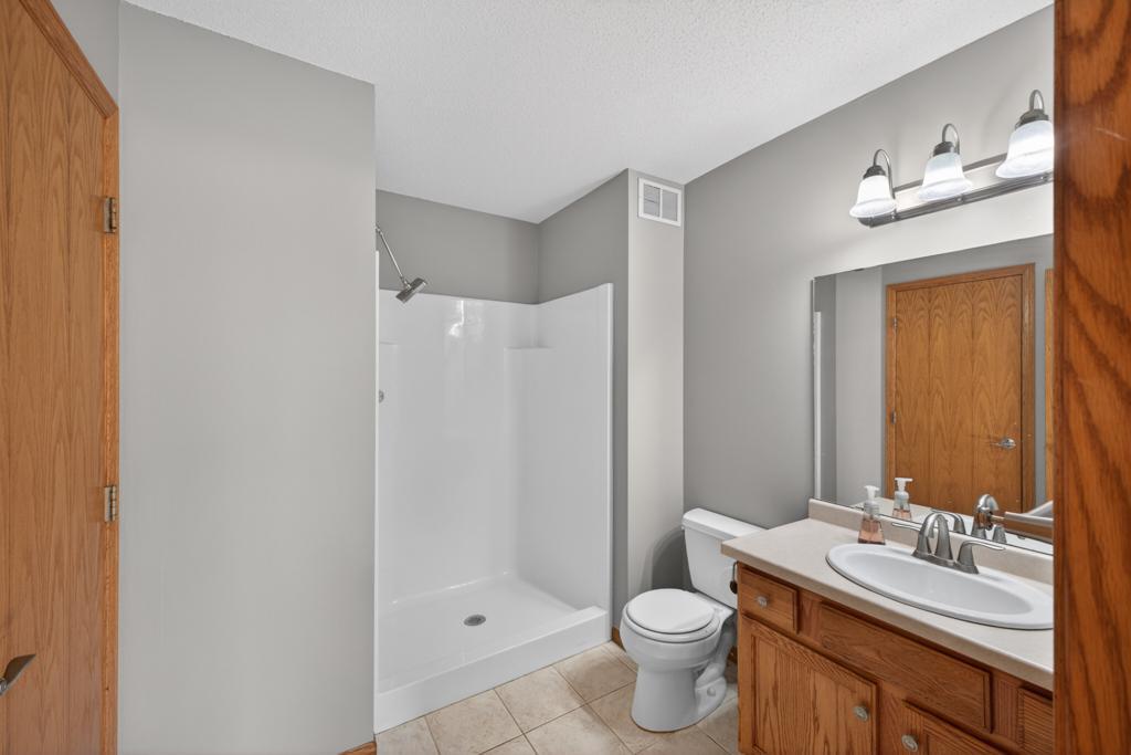5920 Belfry Lane Northwest Rochester, MN 55901 - Photo 12 of 23
