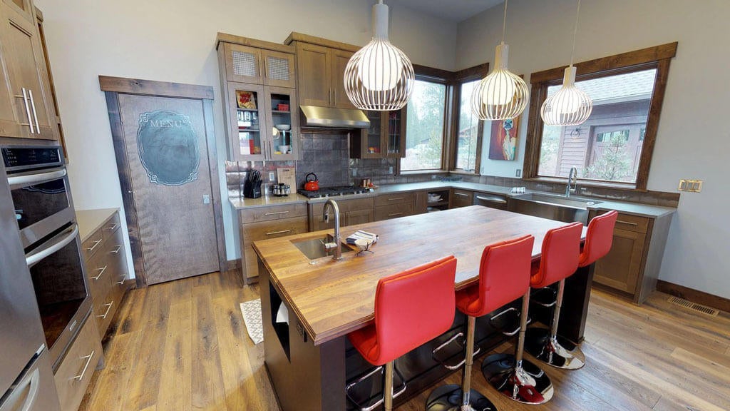 56976 Dancing Rock Loop Bend, OR 97707 - Photo 5 of 16 Kitchen and Island