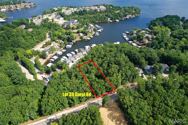 $20,000 | Four Seasons Lake, Lake Ozark, MO 65049