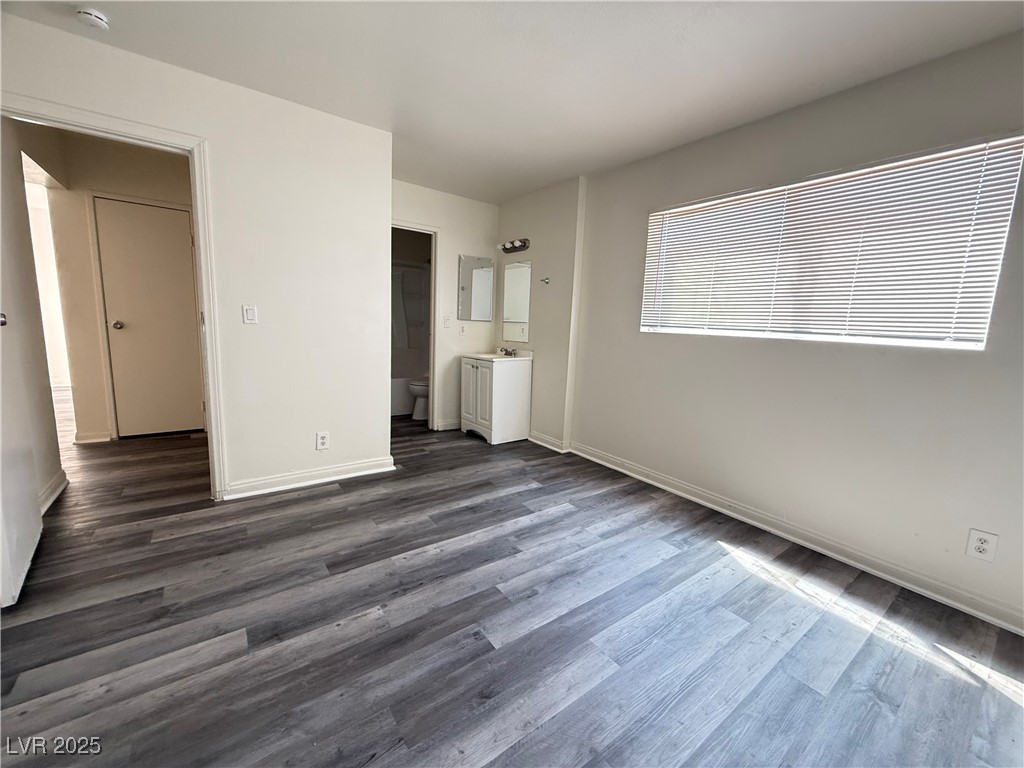 5165 Gray Lane, Unit C Las Vegas, NV 89119 - Photo 3 of 13