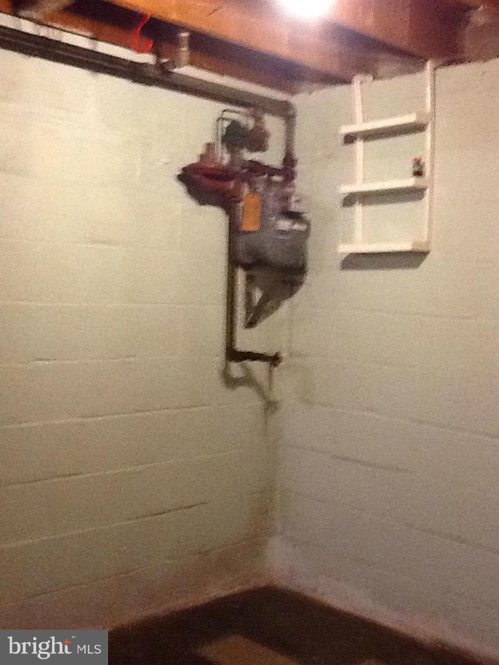 3312 Croydon Road Baltimore, MD 21207 - Photo 22 of 22 a bathroom with a shower