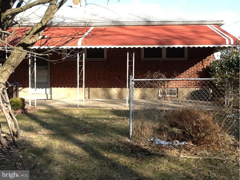 3312 Croydon Road Baltimore, MD 21207 - Photo 7 of 22 a view of a backyard