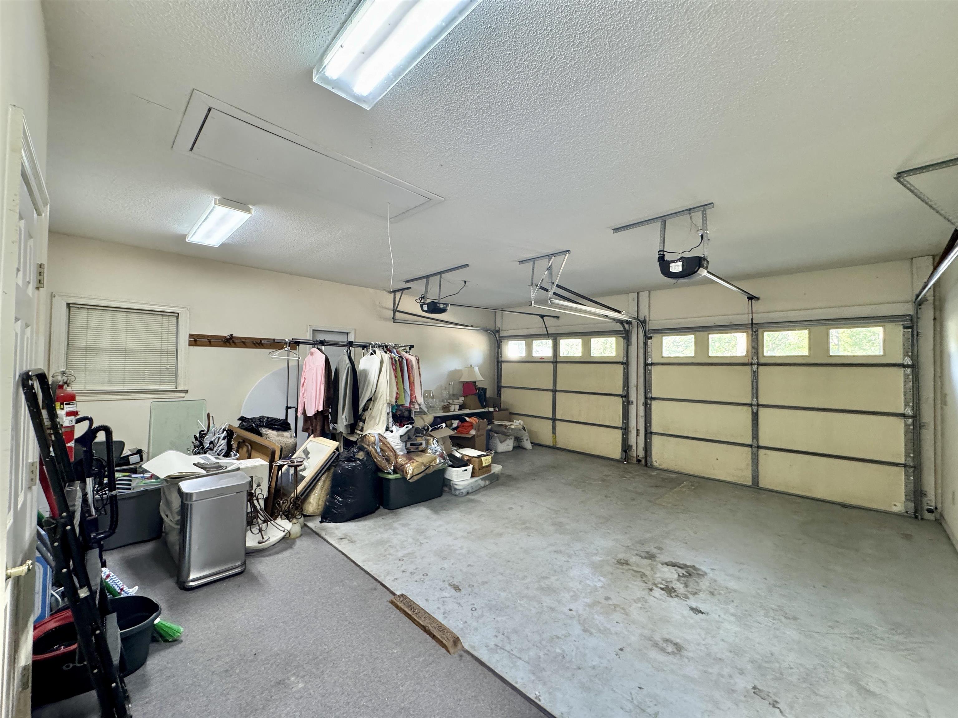 911 Mixon Avenue Bay Minette, AL 36507 - Photo 6 of 32 Garage