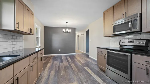 $344,900 | 50 Hwy Y, Eldon, MO 65026