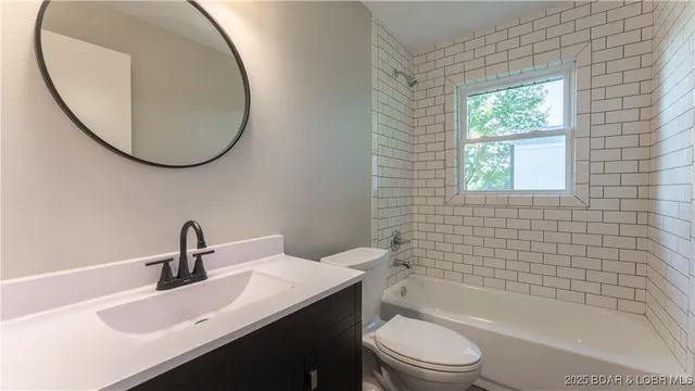 $344,900 | 50 Hwy Y, Eldon, MO 65026