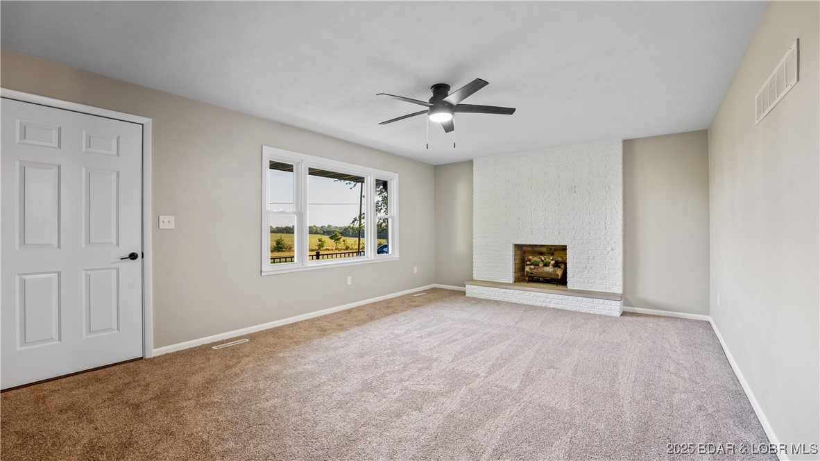 50 Hwy Y Eldon, MO 65026 - Photo 9 of 43 What a great size main level living room.