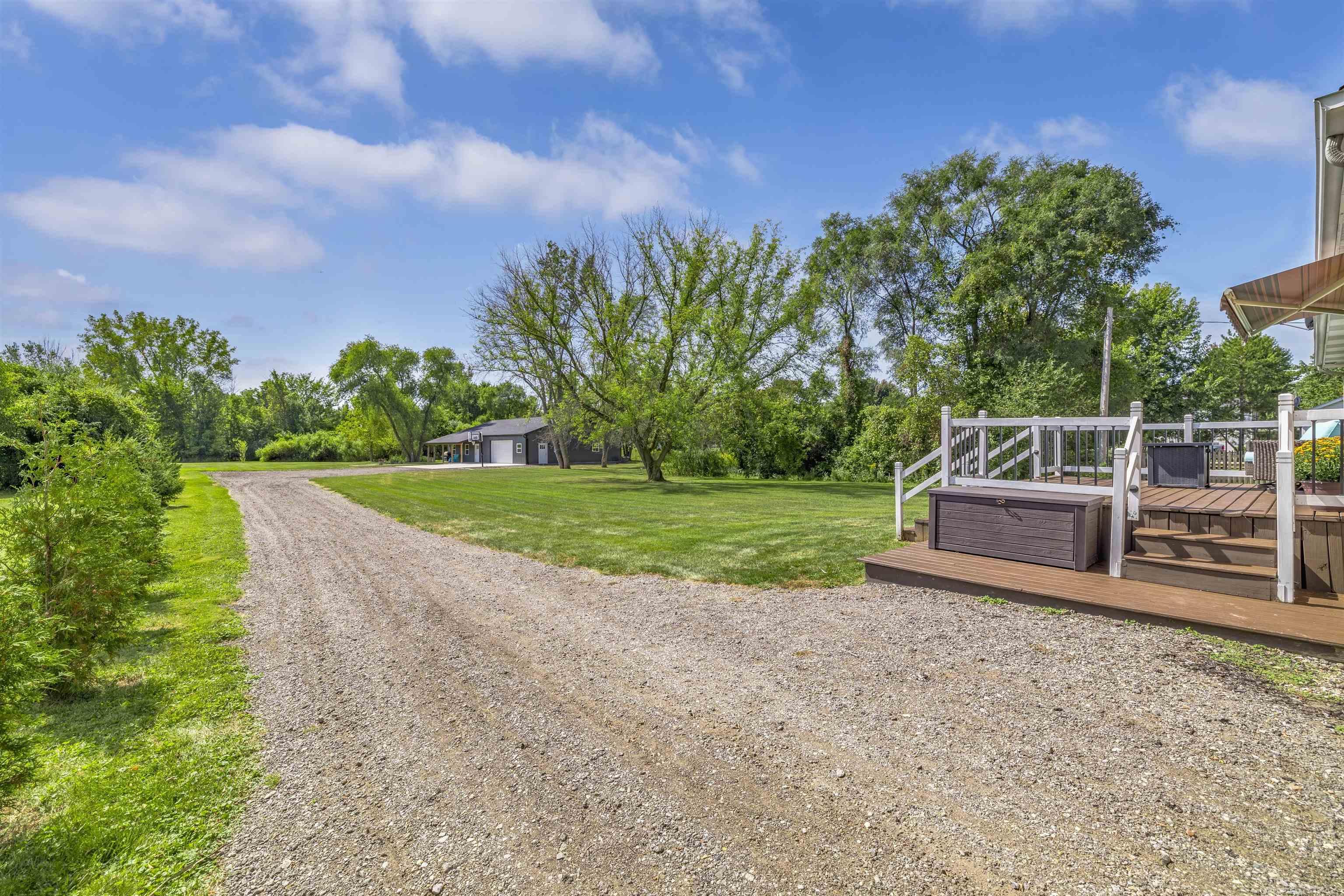 11901 Scott Road Freeland, MI 48623 - Photo 5 of 32 50180122-e0dd7960-5831-4553-a579-b1b7892c35e1.JPG