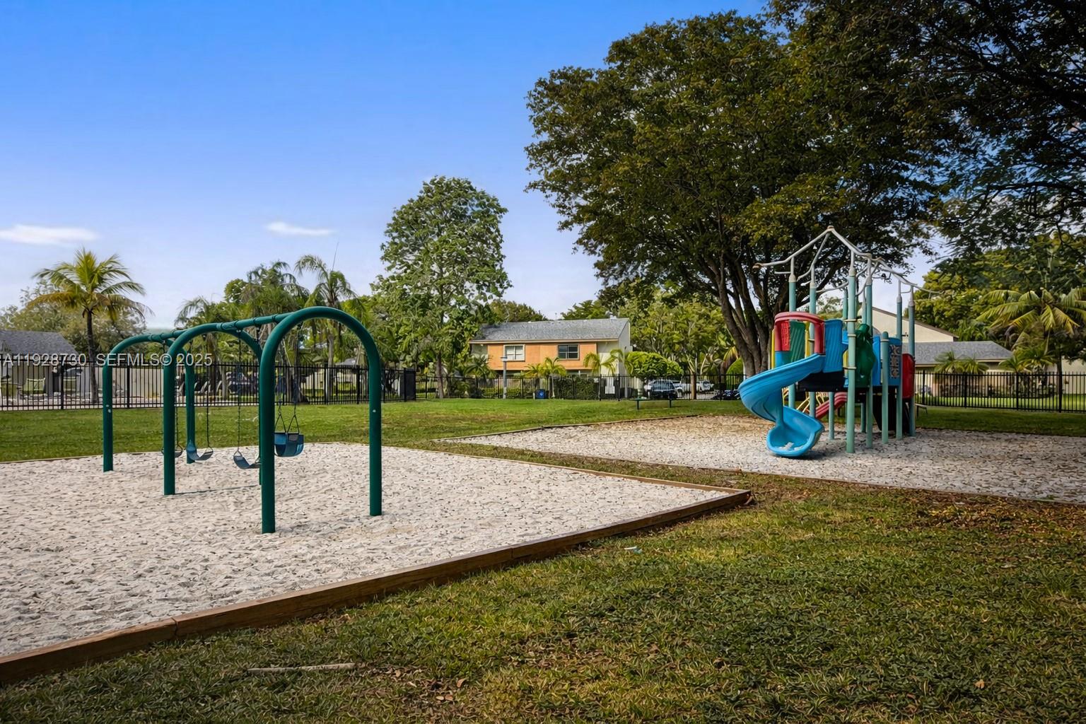 11482 Southwest 109th Road, Unit 29C Miami, FL 33176 - Photo 35 of 77