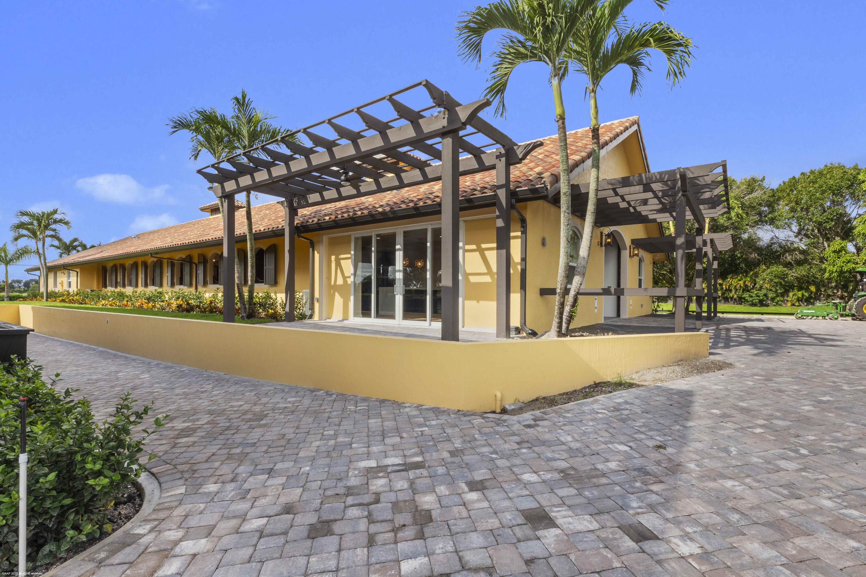 4985 Stables Way Wellington, FL 33414 - Photo 8 of 79 4985 Stables Way 010