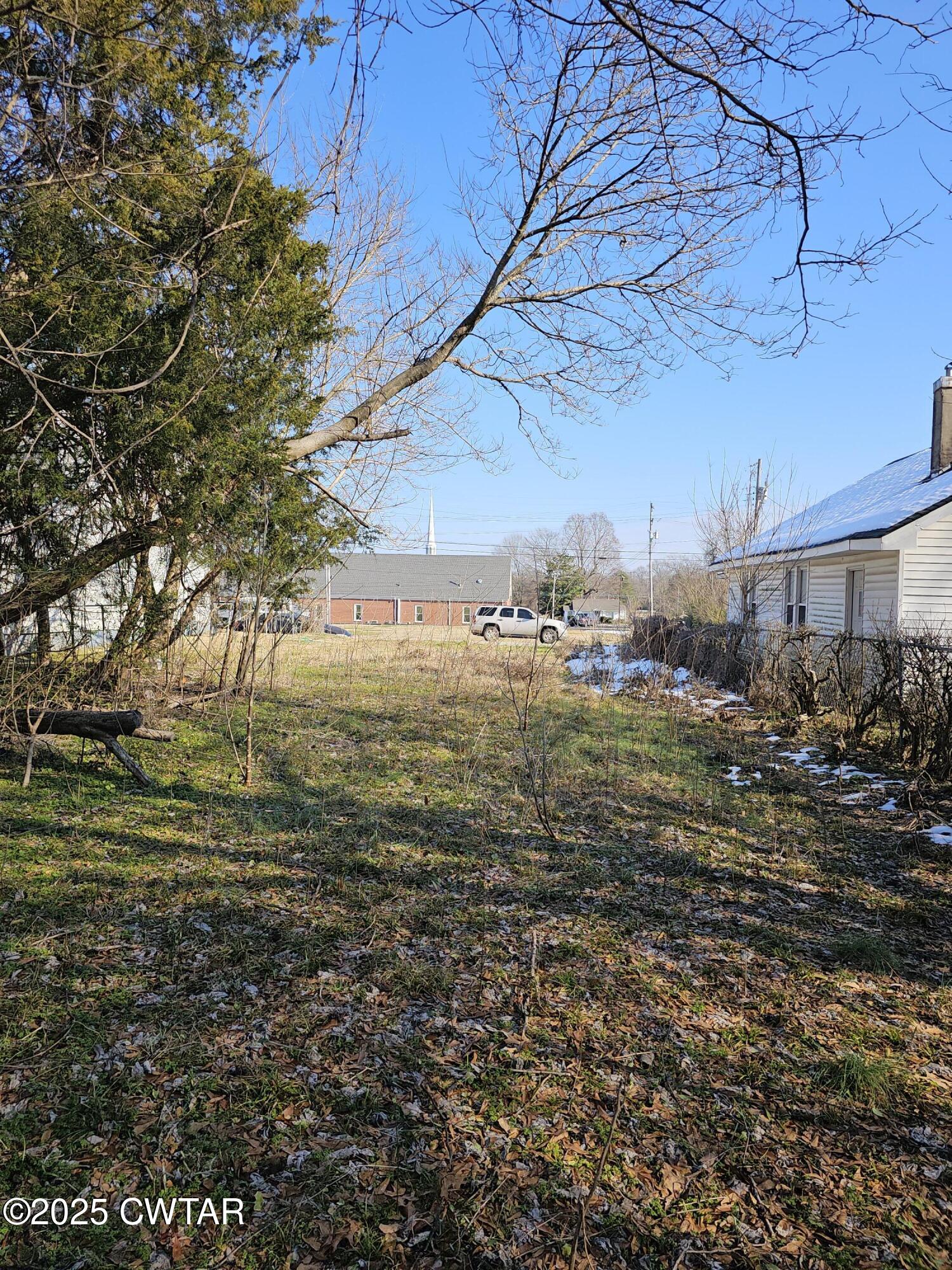 313 Middle Avenue Jackson, TN 38301 - Photo 3 of 3 a view of a water pond