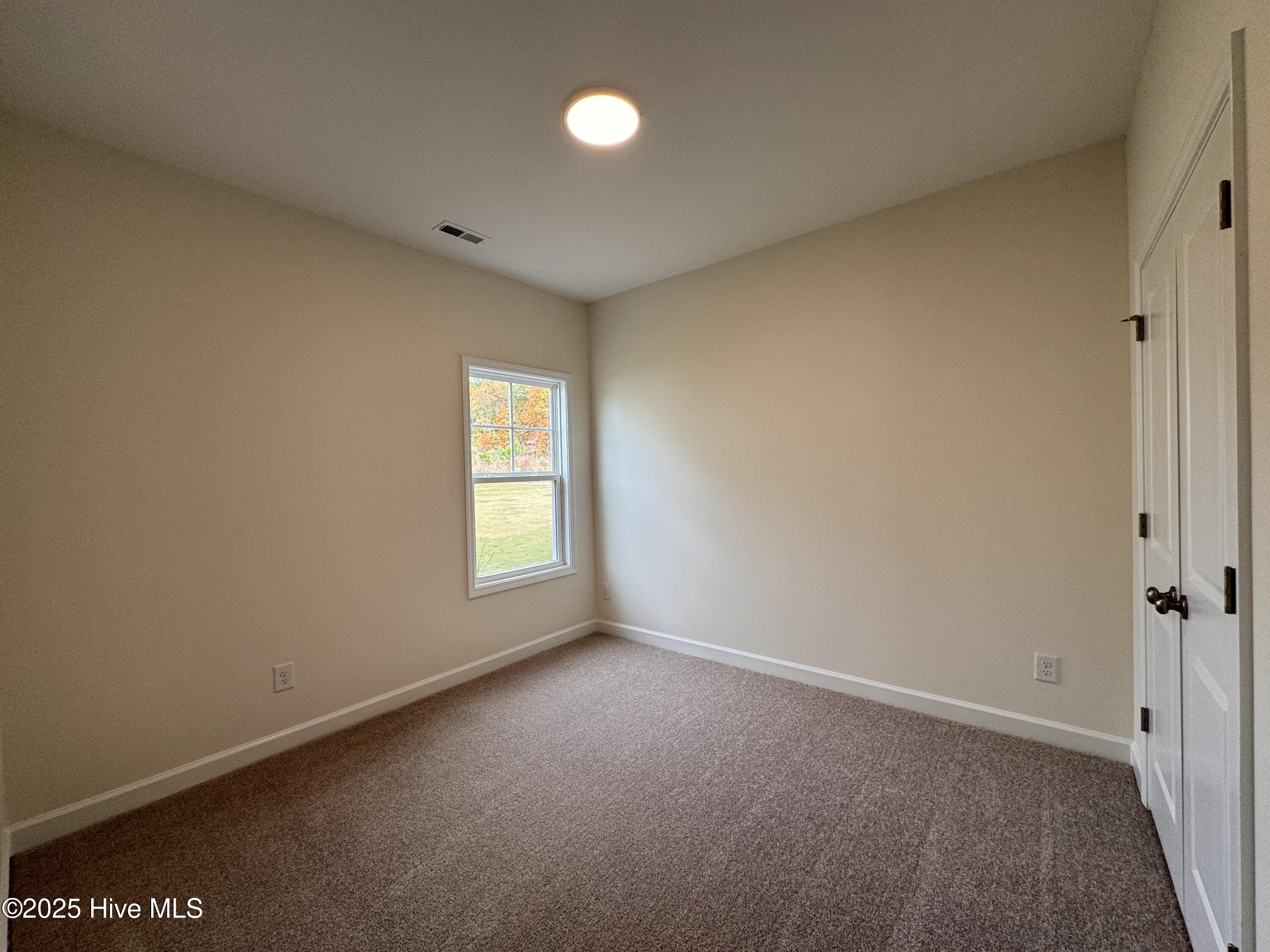 285 Rough Rdg Trail, Unit 26 Aberdeen, NC 28315 - Photo 7 of 24 IMG_1100