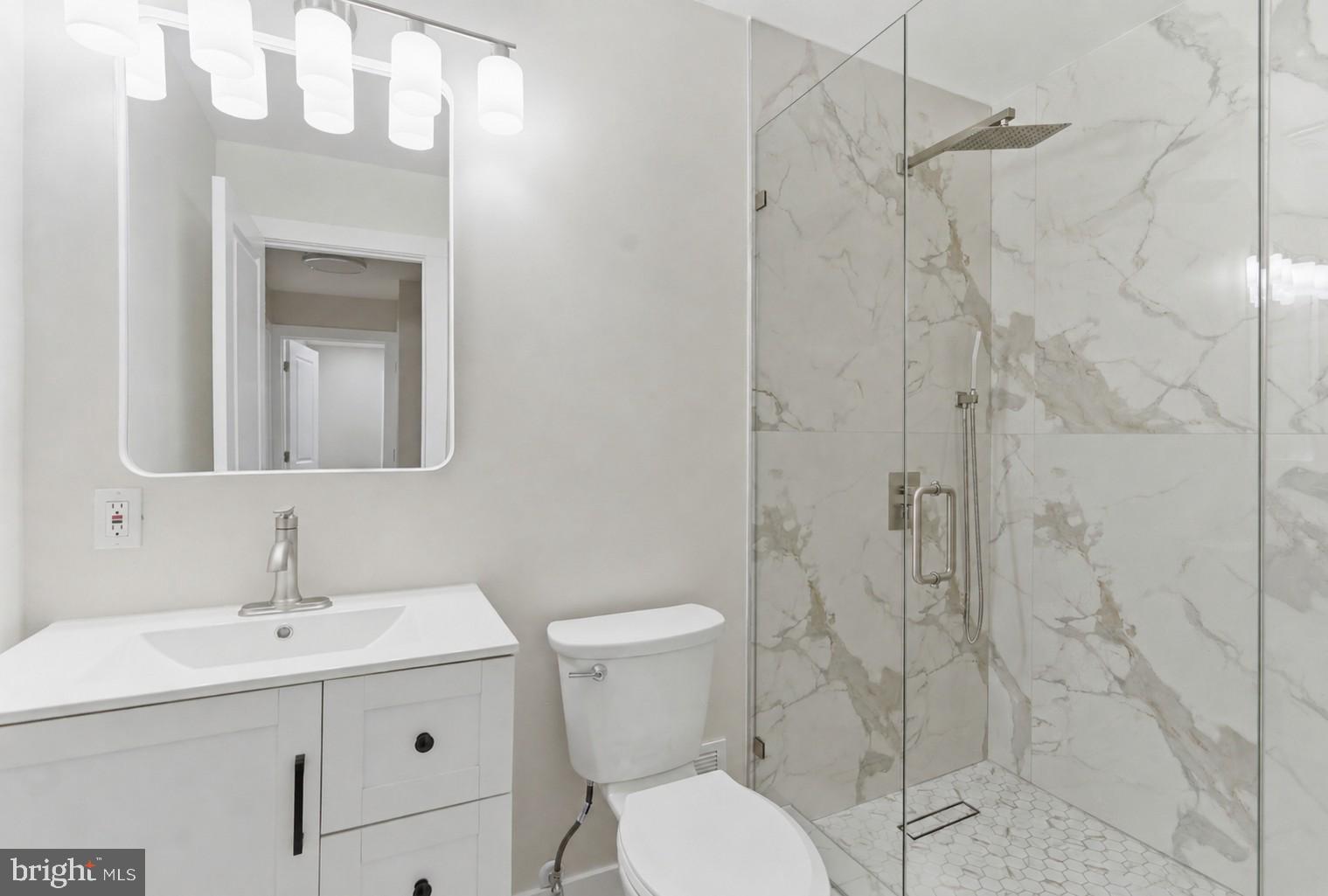 4312 Lees Corner Road Chantilly, VA 20151 - Photo 23 of 40