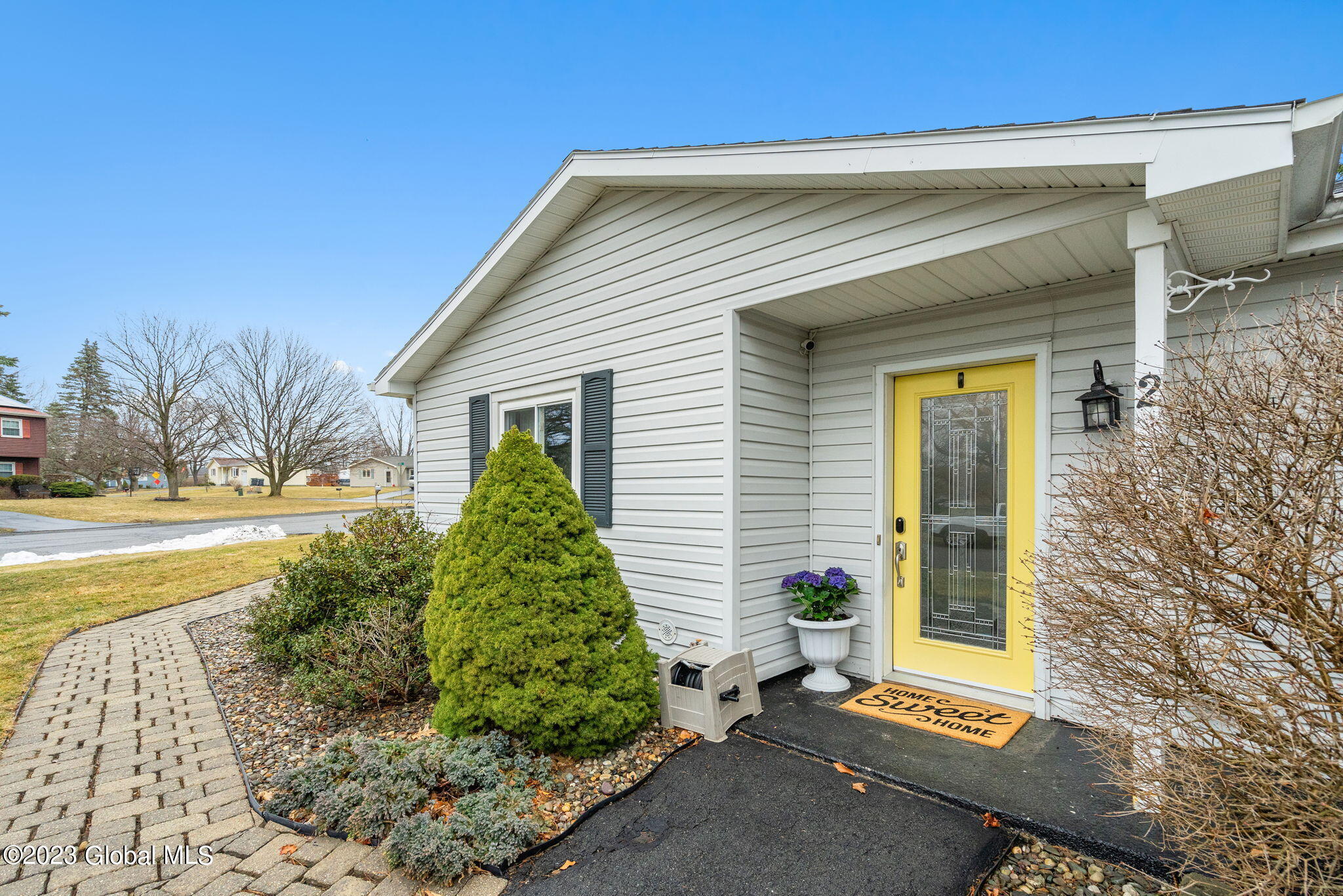 2 Cornsilk Road Colonie, NY 12189 - Photo 5 of 54 5-web-or-mls-2-cornsilk-rd