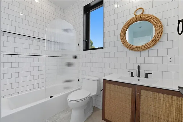 $779,100 | 10 Prescott Street, Unit 3, Jersey City, NJ 07304