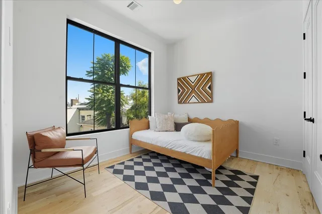 $779,100 | 10 Prescott Street, Unit 3, Jersey City, NJ 07304