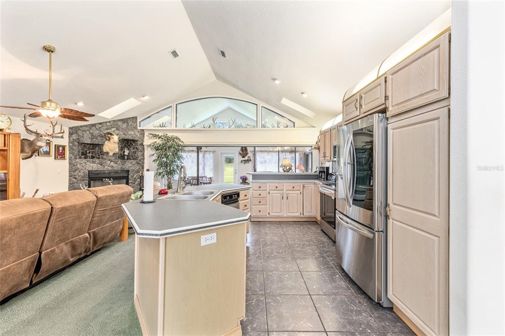 255 Southwest 96th Lane Ocala, FL 34476 - Photo 17 of 97