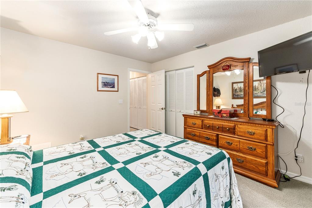255 Southwest 96th Lane Ocala, FL 34476 - Photo 44 of 97