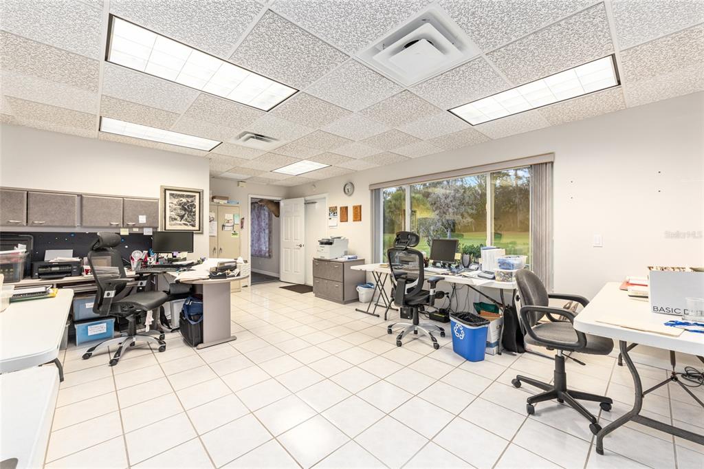 255 Southwest 96th Lane Ocala, FL 34476 - Photo 52 of 92 a lots of tables and chairs in a room