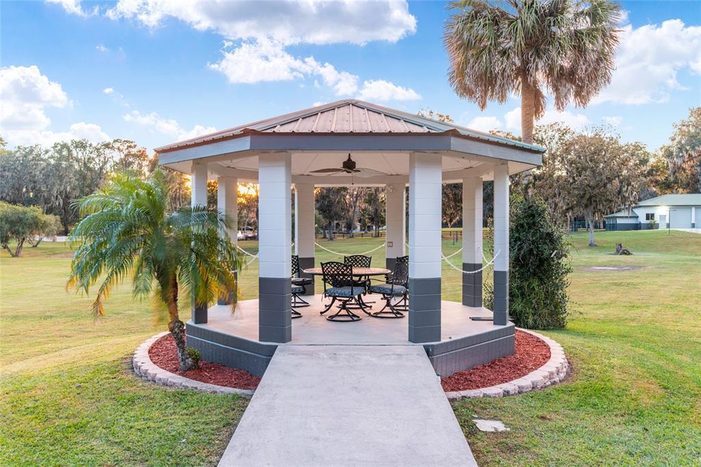 255 Southwest 96th Lane Ocala, FL 34476 - Photo 7 of 97