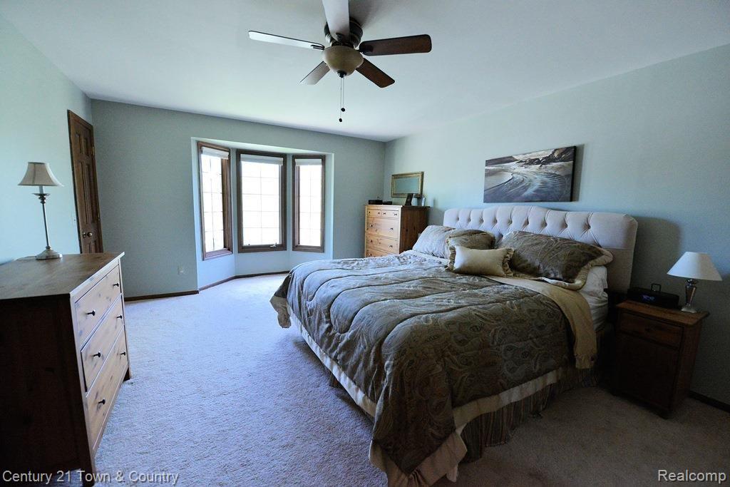 826 Timberline Drive Rochester Hills, MI 48309 - Photo 35 of 53