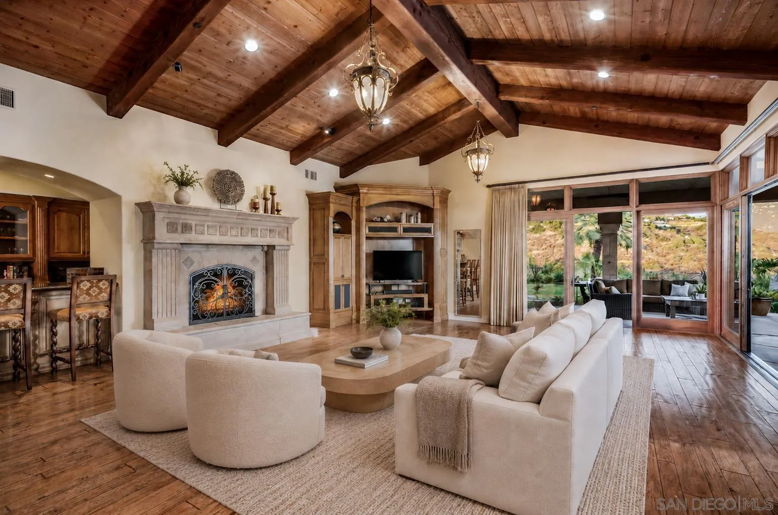 14155 Bryce Point Poway, CA 92064 - Photo 9 of 43 Gallery Image 9