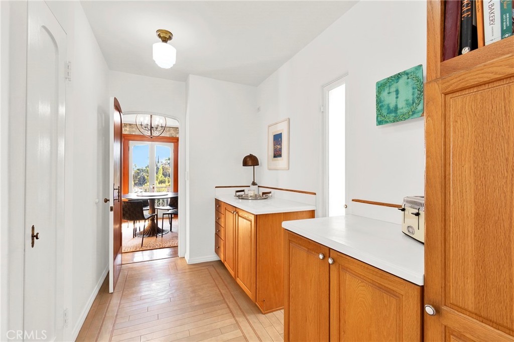 2111 Rockledge Road Los Angeles, CA 90068 - Photo 23 of 75 Gallery Image 23
