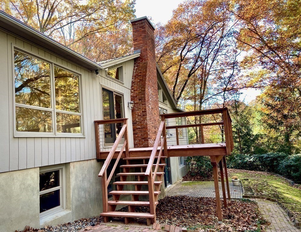 98 Brooks Road Longmeadow, MA 01106 - Photo 26 of 29