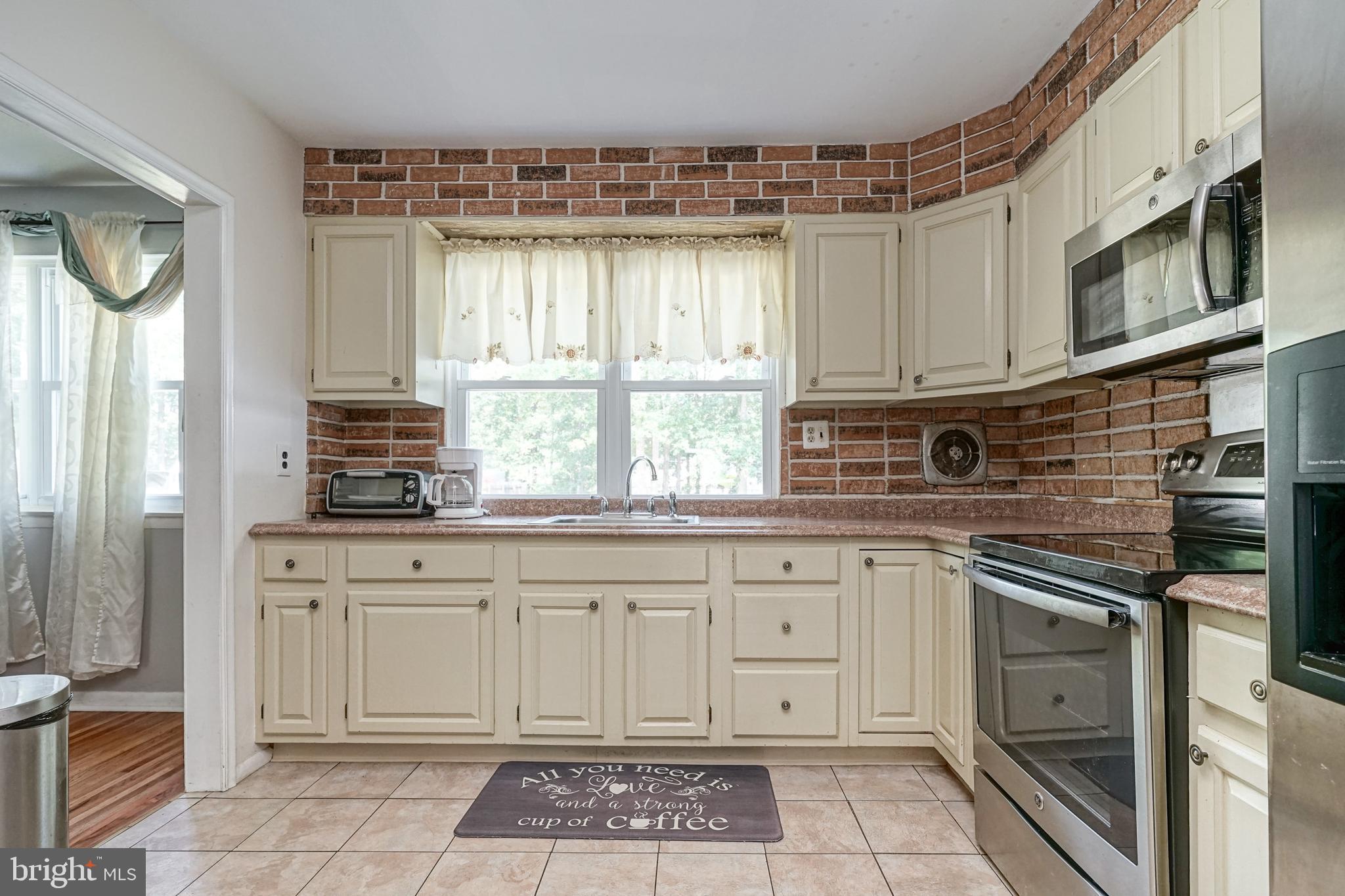 39 Colgate Road Atco, NJ 08004 - Photo 9 of 40 Gallery Image 9