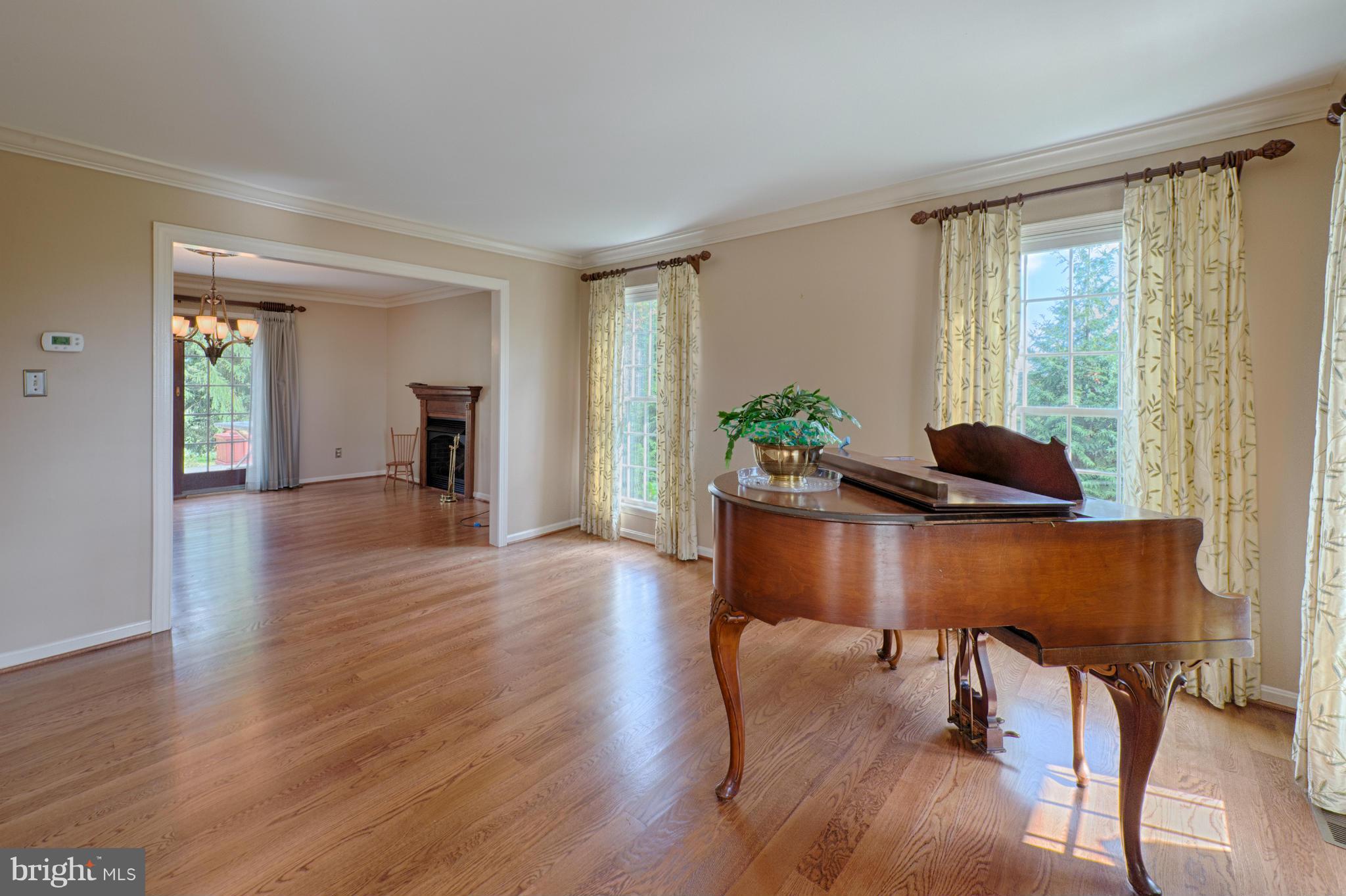661 Lombard Road Rising Sun, MD 21911 - Photo 25 of 30 Living Room