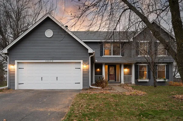 $620,000 | 15970 22nd Place North, Plymouth, MN 55447