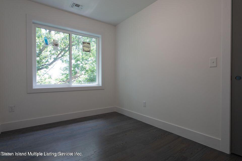 29 Ridgefield Avenue Staten Island, NY 10304 - Photo 27 of 68 29