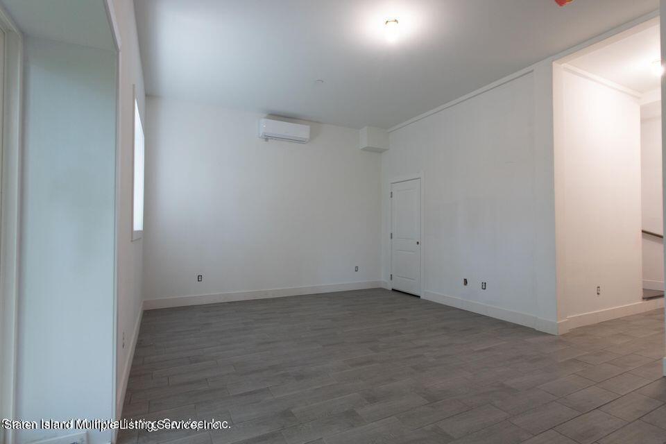 29 Ridgefield Avenue Staten Island, NY 10304 - Photo 36 of 68 38