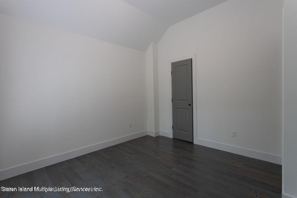 29 Ridgefield Avenue Staten Island, NY 10304 - Photo 51 of 68 53